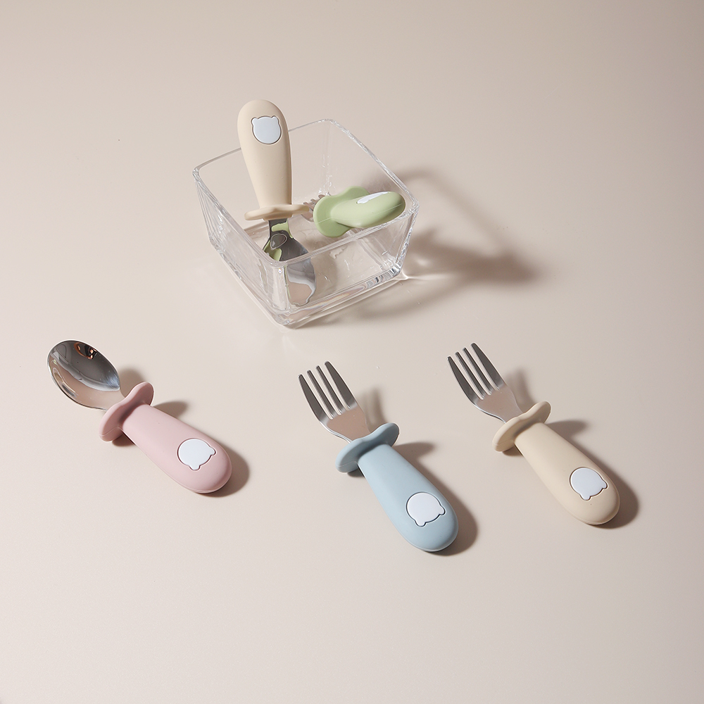 Baby panda shape silicone spoo - огляд і ціна Baby Food Utensil